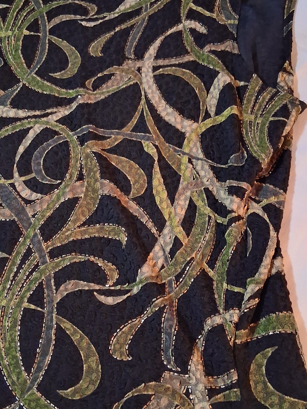 Studio C Black and Gold Metallic Top 22/24 260871